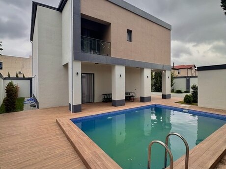 4 otaqlı həyət evi/bağ evi - Mərdəkan q. - 250 m²