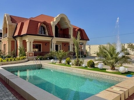 5 otaqlı həyət evi/bağ evi - Buzovna q. - 300 m²