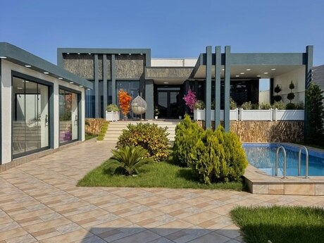 4 otaqlı həyət evi/bağ evi - Mərdəkan q. - 185 m²