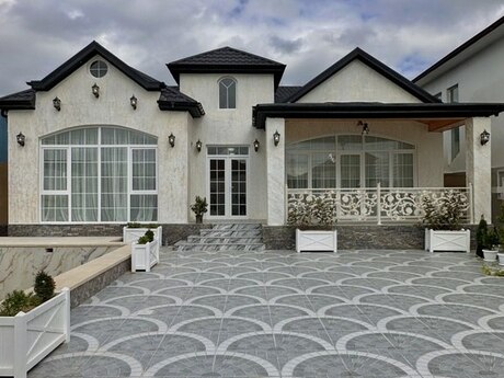 5 otaqlı həyət evi/bağ evi - Mərdəkan q. - 200 m²