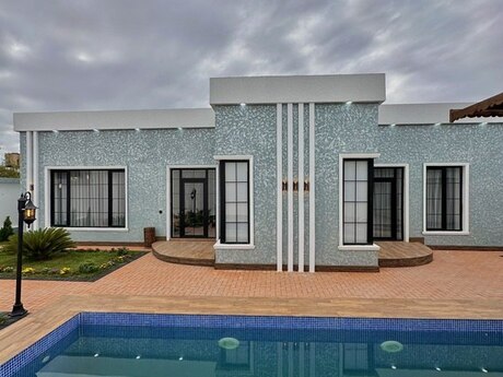 5 otaqlı həyət evi/bağ evi - Şüvəlan q. - 200 m²
