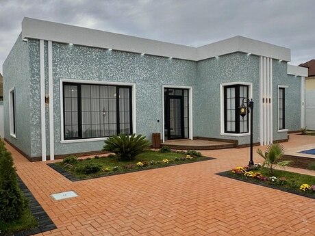 5 otaqlı həyət evi/bağ evi - Şüvəlan q. - 200 m²
