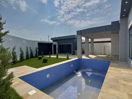 5 otaqlı həyət evi/bağ evi - Mərdəkan q. - 200 m²