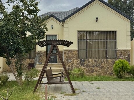 3 otaqlı həyət evi/bağ evi - Şüvəlan q. - 120 m²