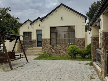 3 otaqlı həyət evi/bağ evi - Şüvəlan q. - 120 m²
