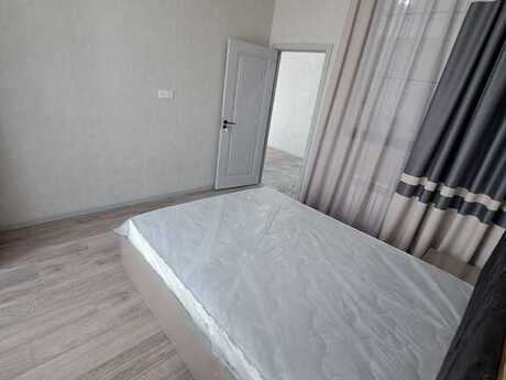 2-комн. новостройка - Насиминский  р. - 80 м²
