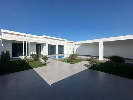 4 otaqlı həyət evi/bağ evi - Mərdəkan q. - 150 m²