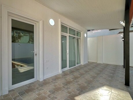 4 otaqlı həyət evi/bağ evi - Mərdəkan q. - 170 m²