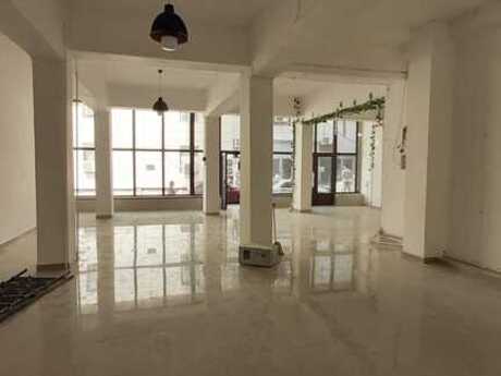 Obyekt - Neftçilər m. - 120 m²
