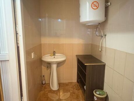 2 otaqlı ofis - Elmlər Akademiyası m. - 70 m²