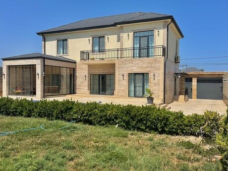 5 otaqlı həyət evi/bağ evi - Şüvəlan q. - 220 m²