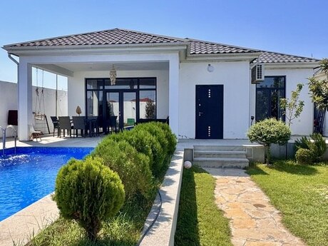 4 otaqlı həyət evi/bağ evi - Şüvəlan q. - 180 m²