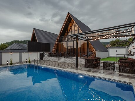 3 otaqlı həyət evi/bağ evi - Qəbələ - 175 m²