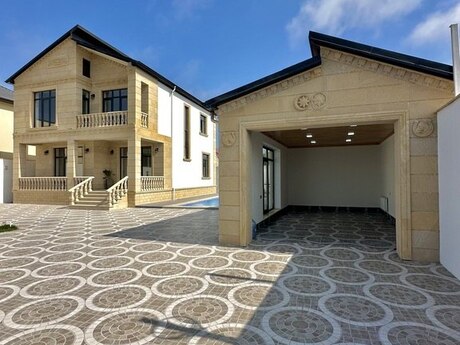 5 otaqlı həyət evi/bağ evi - Şüvəlan q. - 260 m²