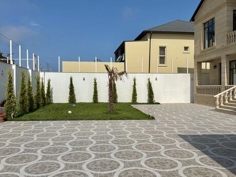 5 otaqlı həyət evi/bağ evi - Şüvəlan q. - 260 m²