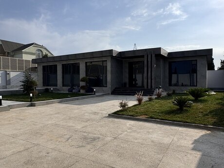 4 otaqlı həyət evi/bağ evi - Şüvəlan q. - 230 m²