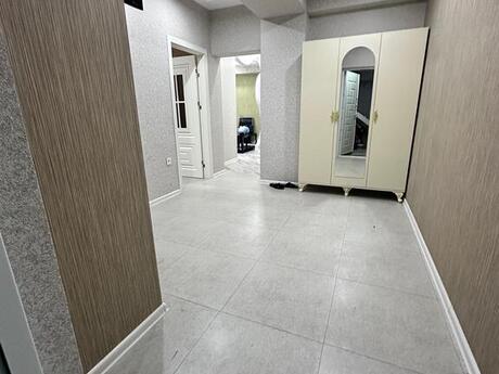 Объявление №5579720 - Баку, м. Иншаатчылар, 3-комн., 125 м², 17/21 этаж