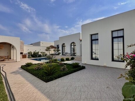 4 otaqlı həyət evi/bağ evi - Mərdəkan q. - 180 m²