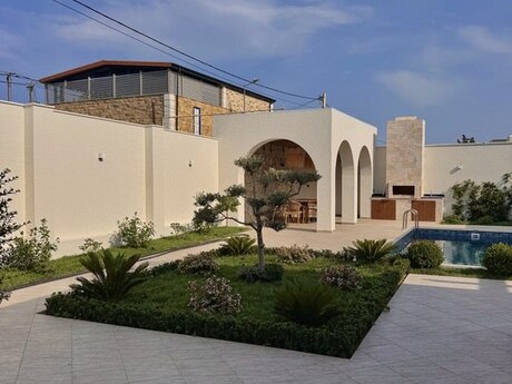 4 otaqlı həyət evi/bağ evi - Mərdəkan q. - 180 m²