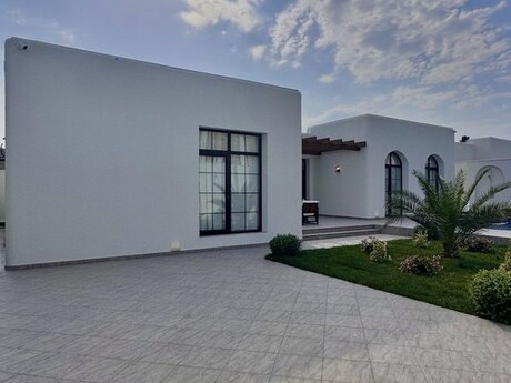 4 otaqlı həyət evi/bağ evi - Mərdəkan q. - 180 m²