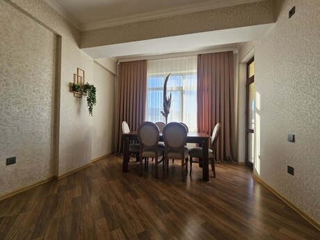 3 otaqlı yeni tikili - Bayıl q. - 117 m²