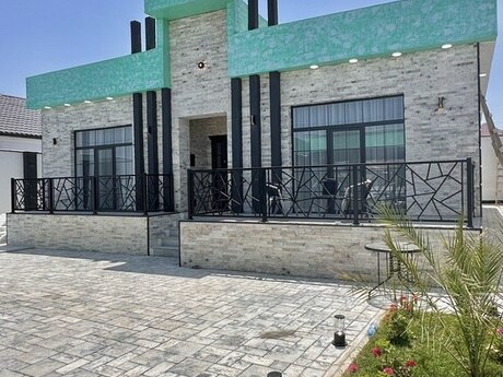 4-комн. дом/дача - пос. Мардакан - 180 м²
