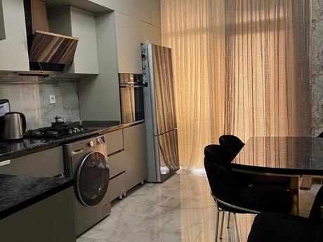 3 otaqlı yeni tikili - Sumqayıt - 117 m²
