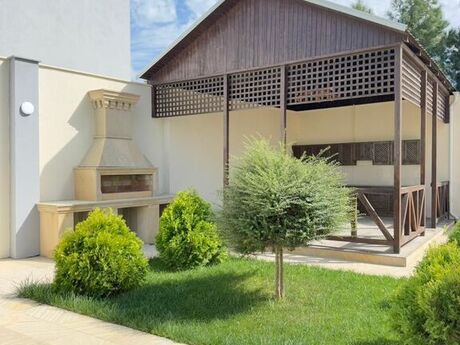 5 otaqlı həyət evi/bağ evi - Mərdəkan q. - 400 m²