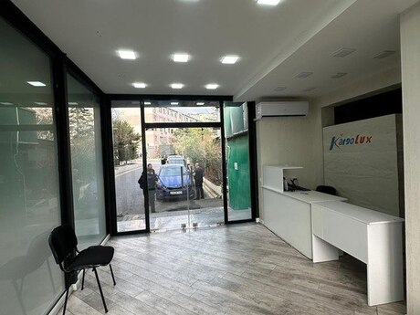 Obyekt - 8 Noyabr m. - 75 m²