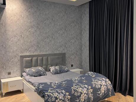 3 otaqlı həyət evi/bağ evi - Mərdəkan q. - 120 m²