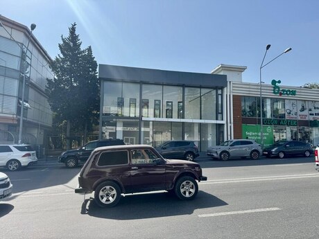 2 otaqlı mənzil, 180 m², 20 Yanvar: 1 400 000 ₼ 2