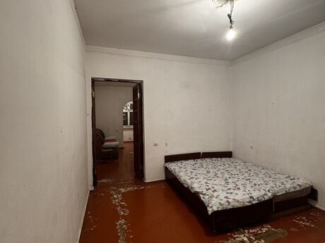 2 otaqlı köhnə tikili - Bakıxanov q. - 55 m²