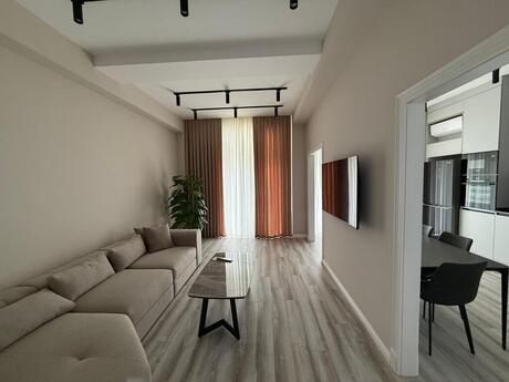 Elan №5582681 - Bakı, Ağ şəhər q., 2 otaqlı, 90 m², 4/7 mərtəbə