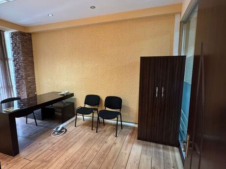 4 otaqlı ofis - Nəsimi r. - 167 m²