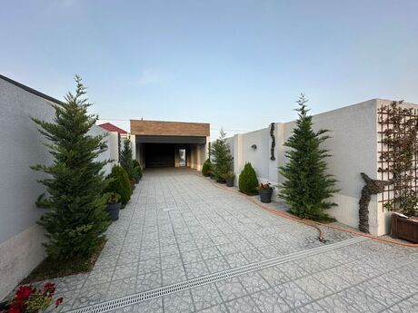 4 otaqlı həyət evi/bağ evi - Mərdəkan q. - 200 m²