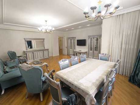 4 otaqlı yeni tikili - Nəsimi r. - 176 m²