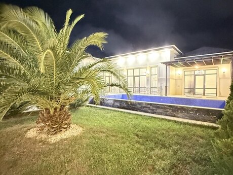 4 otaqlı həyət evi/bağ evi - Mərdəkan q. - 220 m²
