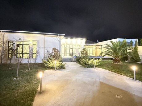 4 otaqlı həyət evi/bağ evi - Mərdəkan q. - 220 m²