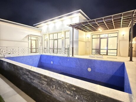 4 otaqlı həyət evi/bağ evi - Mərdəkan q. - 220 m²