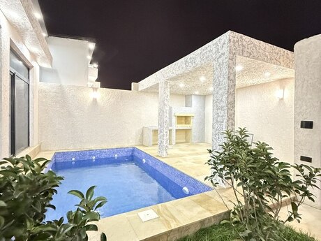 4 otaqlı həyət evi/bağ evi - Şağan q. - 130 m²