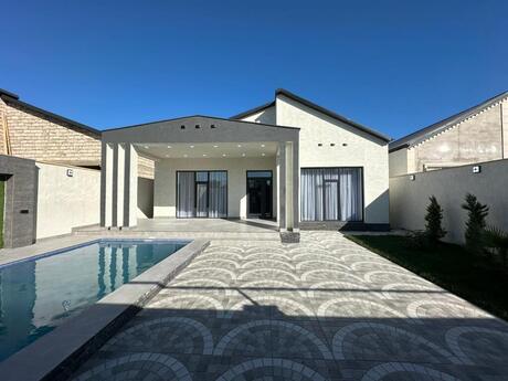 4 otaqlı həyət evi/bağ evi - Şüvəlan q. - 144 m²