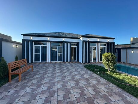 4 otaqlı həyət evi/bağ evi - Mərdəkan q. - 140 m²