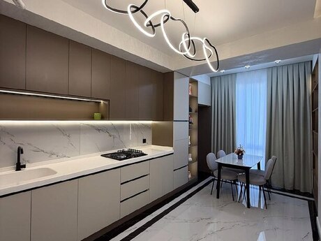 3 otaqlı yeni tikili - Ağ şəhər q. - 115 m²
