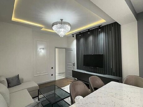 2 otaqlı yeni tikili - Gənclik m. - 80 m²