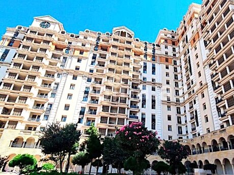 Объявление №5586816 - Баку, м. Низами, 4-комн., 200 м², 2/16 этаж