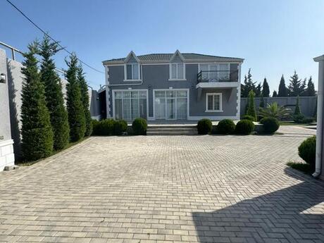 4 otaqlı həyət evi/bağ evi - Şüvəlan q. - 330 m²