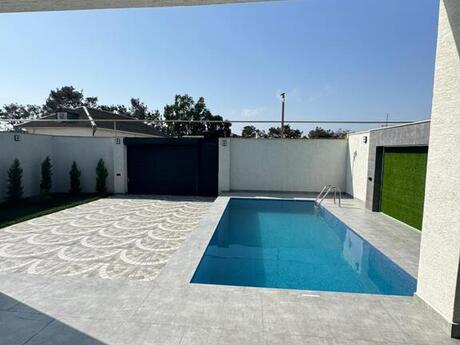 4 otaqlı həyət evi/bağ evi - Şüvəlan q. - 150 m²