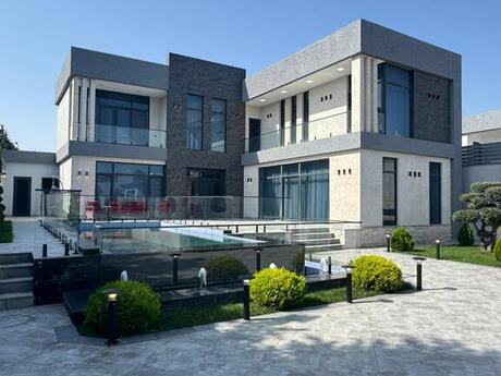 5 otaqlı həyət evi/bağ evi - Şüvəlan q. - 250 m²