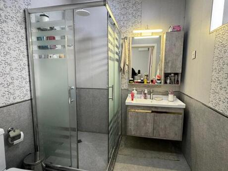 House with Garden, Villa For Sale