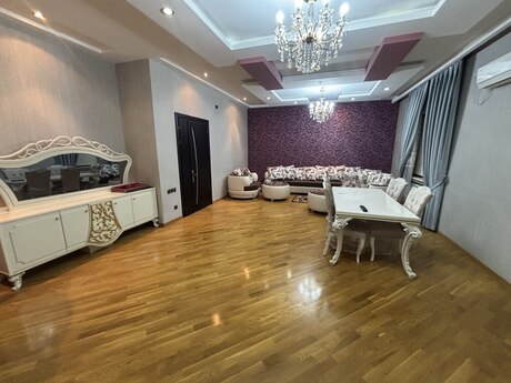 6 otaqlı həyət evi/bağ evi - Qaraçuxur q. - 350 m²